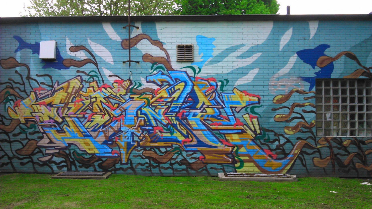 Graffiti Wall - Photo by moschek - eiser