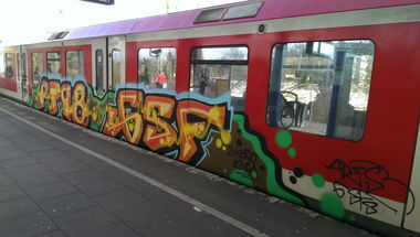 Graffiti Train - Photo by moschek - Pt98, gsf (2017)