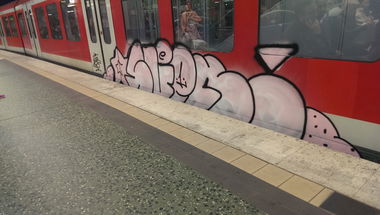 Graffiti Train - Photo by moschek - Sven, rgb, rtl2 (2017)