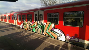 Graffiti Train - Photo by moschek - Detail (2016)