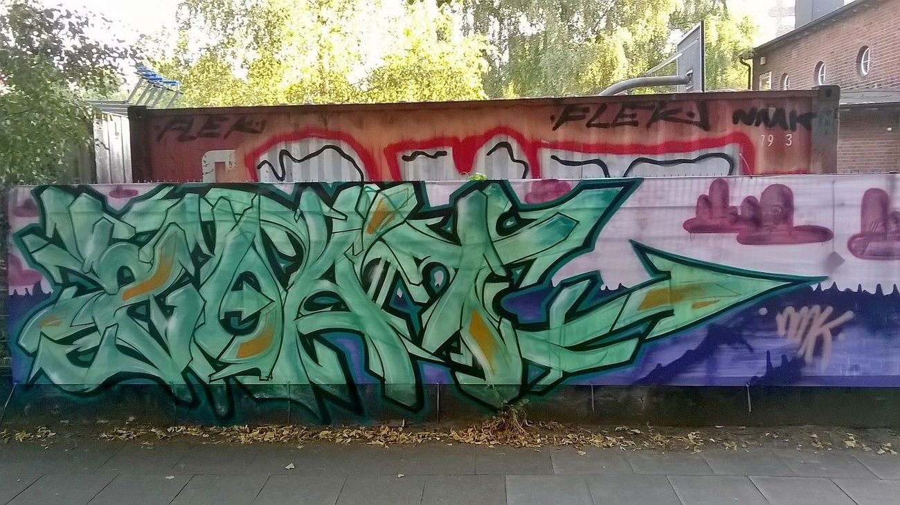 Graffiti Wall in Wohnort - Photo by moschek - Nmk (2015)