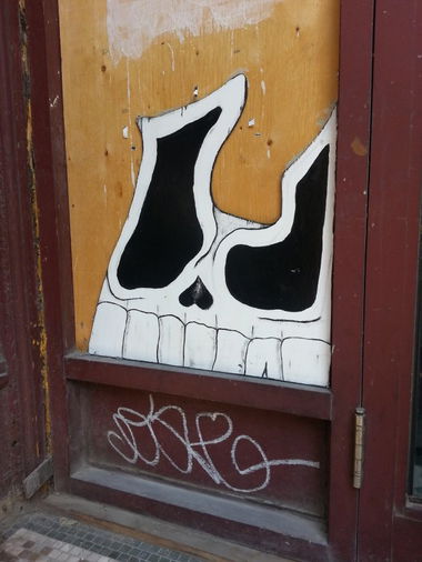 Graffiti Street Art in Winnipeg - Photo by mouthful - mouthful (2013)