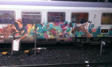 Graffiti Train - Photo by mrunlike