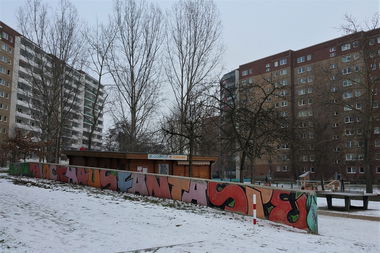 Graffiti Wall in Berlin - Photo by mttlfngr - marzahn