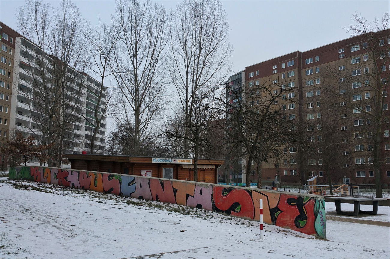 Graffiti Wall in Berlin - Photo by mttlfngr - marzahn