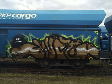 Graffiti Train - Photo by muzg