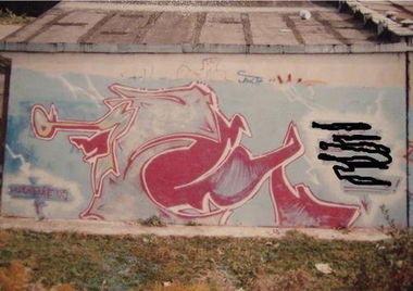 Graffiti Wall - Photo by muzg - 2003