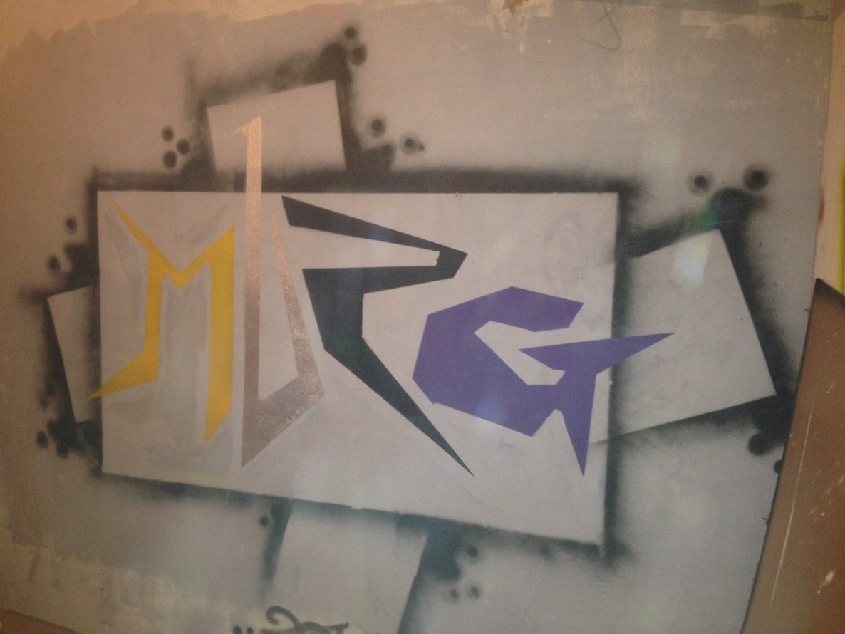 Graffiti Wall - Photo by muzg (2013)