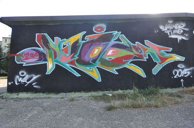 Graffiti Wall - Photo by muzg