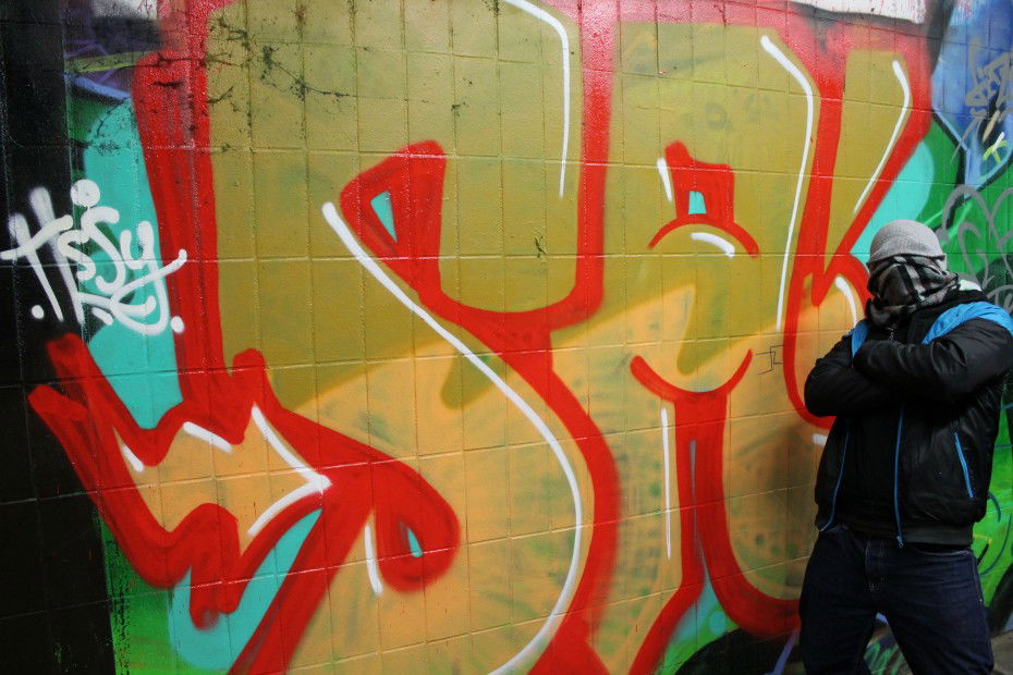 Graffiti Wall - Photo by myGuns - (hssy) (2012)