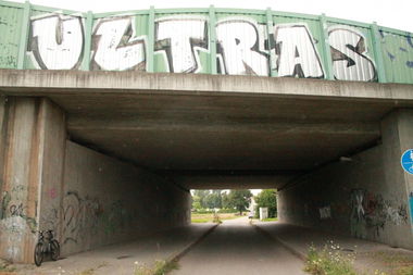 Graffiti Bombing - Photo by myGuns - (KSC) (2012)