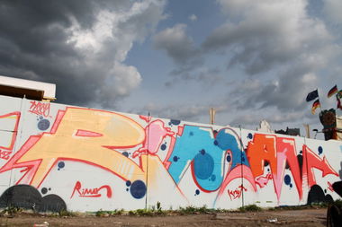 Graffiti Wall - Photo by myGuns - (Riman) (2013)