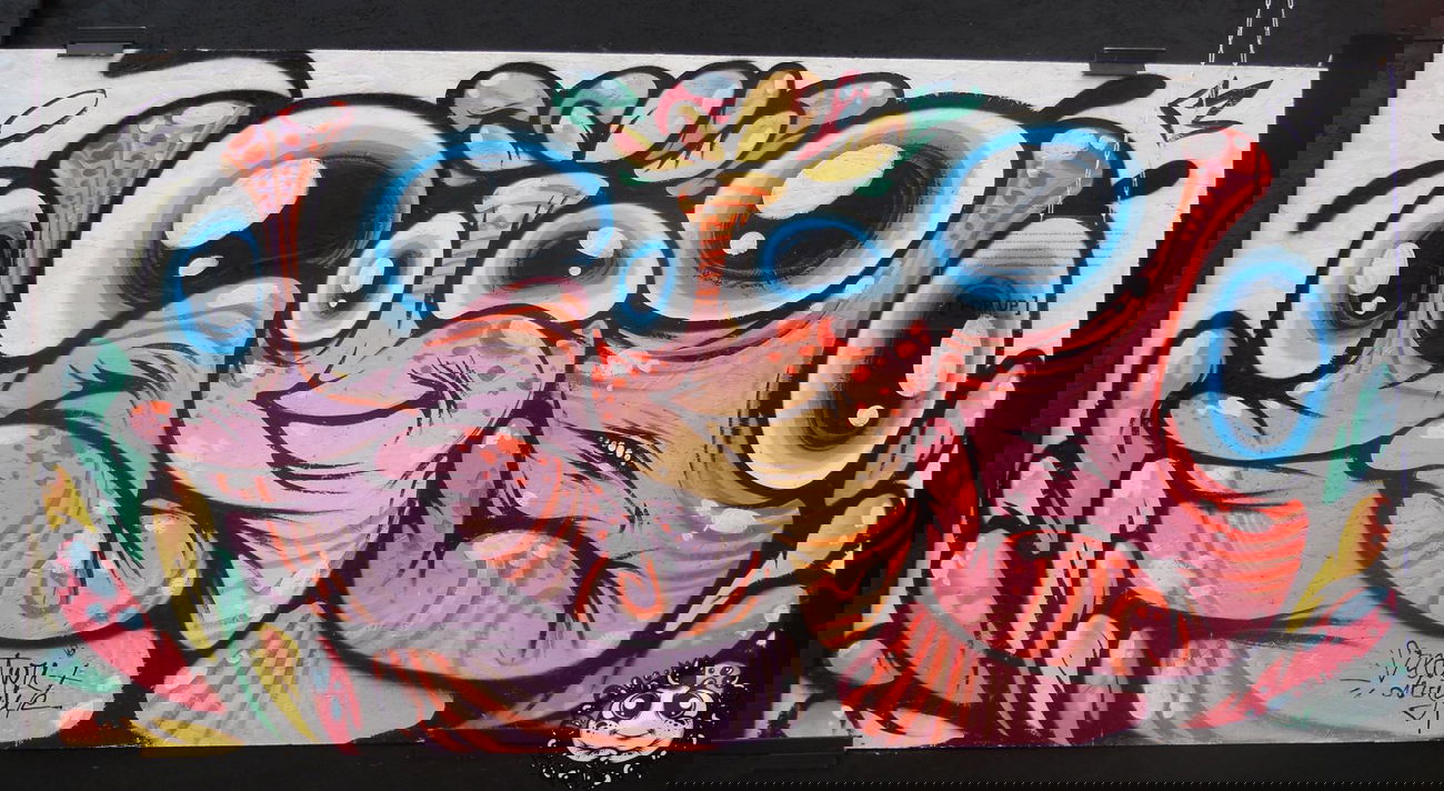 Graffiti Street Art in Bucharest - Photo by mycutecreatures - stree, art, museum (2013)