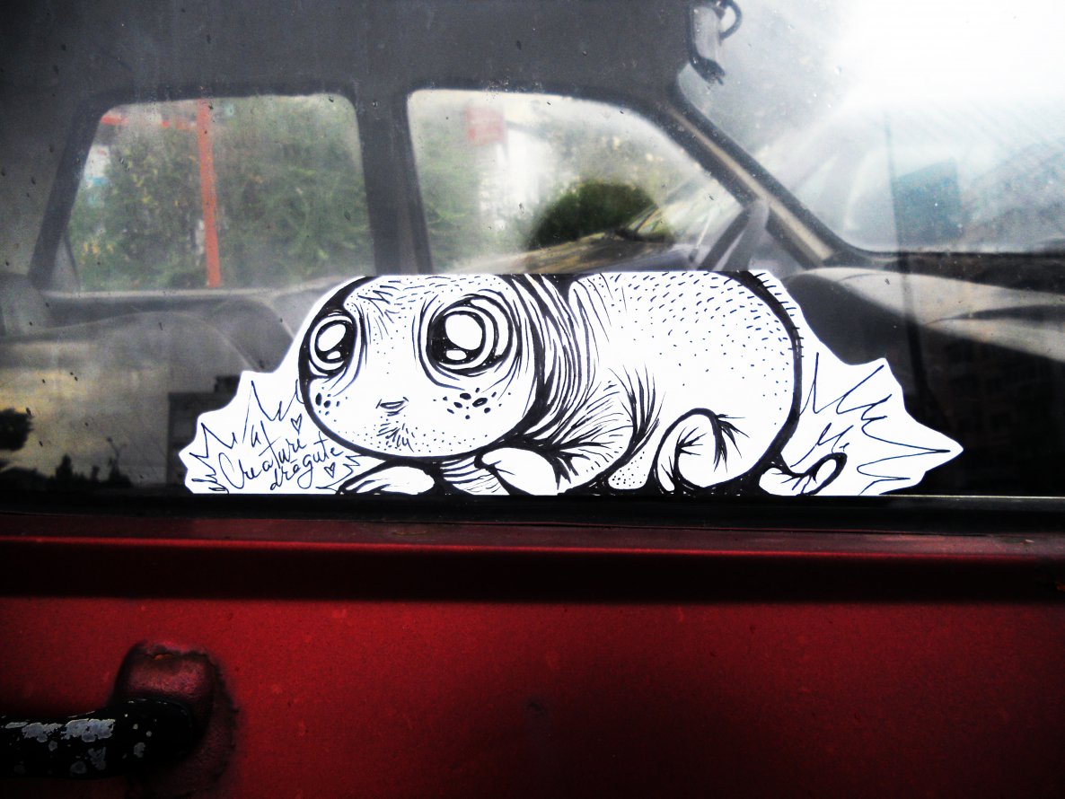 Graffiti Street Art in Pite?ti - Photo by mycutecreatures - creaturi, dragute, my (2014)