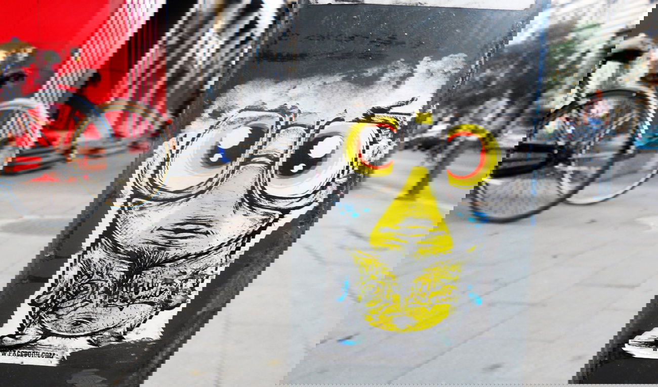 Graffiti Street Art in Bucharest - Photo by mycutecreatures (2014)