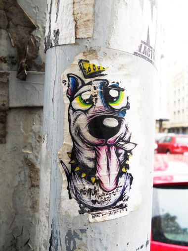Graffiti Street Art in Bucharest - Photo by mycutecreatures (2013)