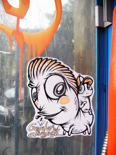 Graffiti Street Art in Bucharest - Photo by mycutecreatures (2014)