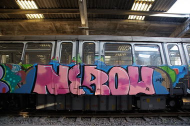 Graffiti Train - Photo by nErou - bucharestsubwaymetrooldmodel