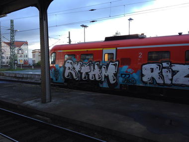Graffiti Train - Photo by nachdenksessel - Rythm, Halle, spotted (2014)