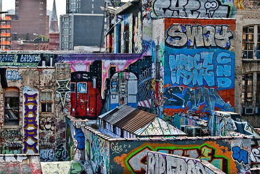 Graffiti Wall - Photo by nas1991 - broke