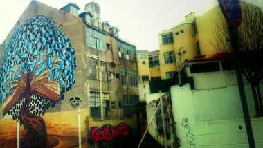 Graffiti Wall - Photo by nash7