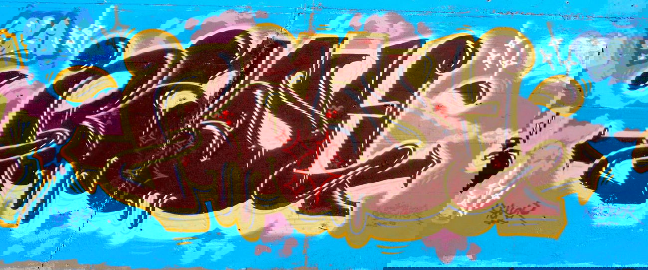 Graffiti Wall in Patra - Photo by nashek - nashek, ilio (2009)