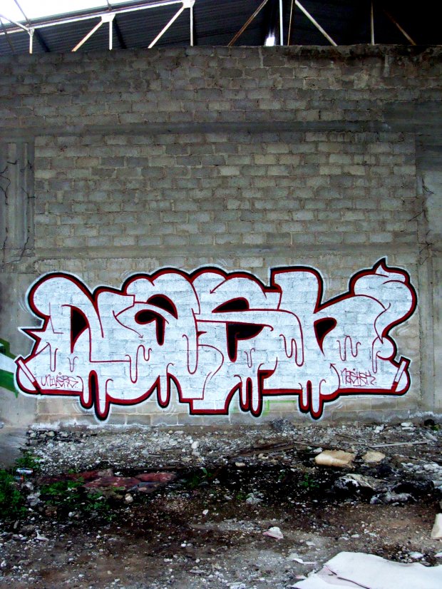 Graffiti Wall in Athens - Photo by nashek - nashek, ilio (2009)