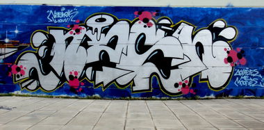 Graffiti Wall - Photo by nashek - nashek, ilio, uv (2015)