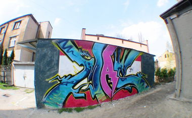 Graffiti Wall - Photo by nastymac - mac (2013)