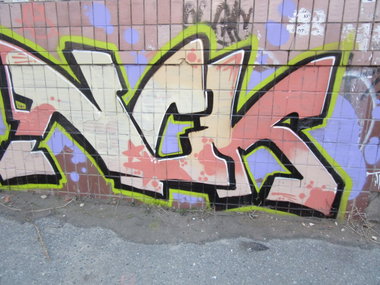 Graffiti Bombing - Photo by nearcrimekid - nck