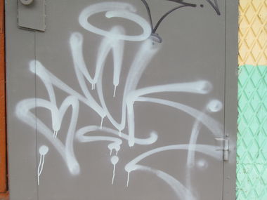 Graffiti Bombing - Photo by nearcrimekid