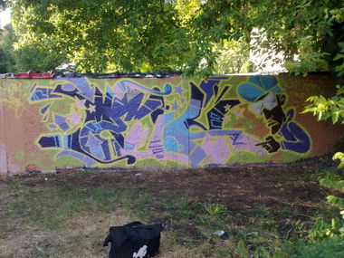 Graffiti Wall - Photo by neicky