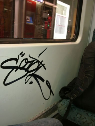 Graffiti Artwork - Photo by neicky