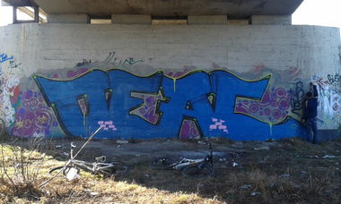 Graffiti Wall - Photo by nekenieH