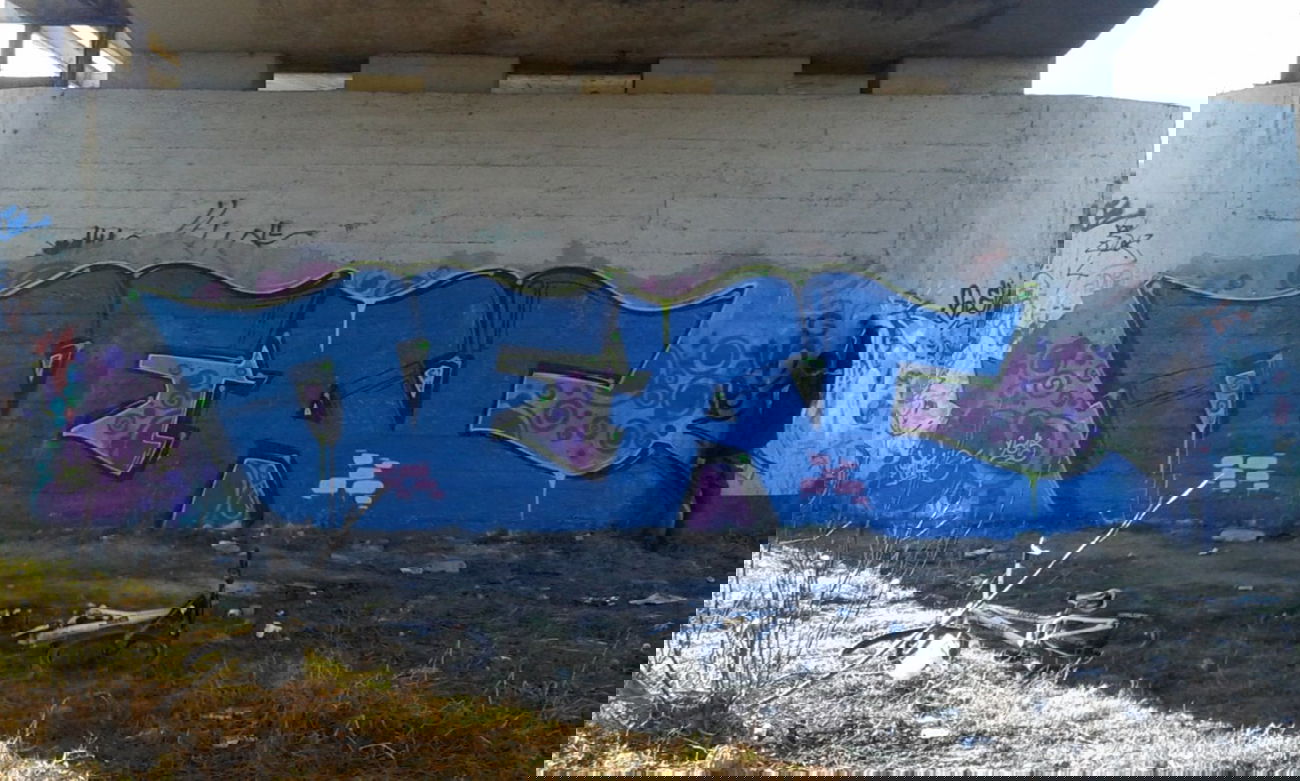 Graffiti Wall - Photo by nekenieH