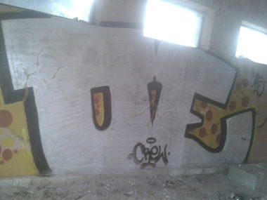 Graffiti Wall in Poland - Photo by nekenieH - oe, ariz, oe (2015)