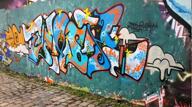 Graffiti Wall - Photo by neon - Dresden, fame, colorful (2012)