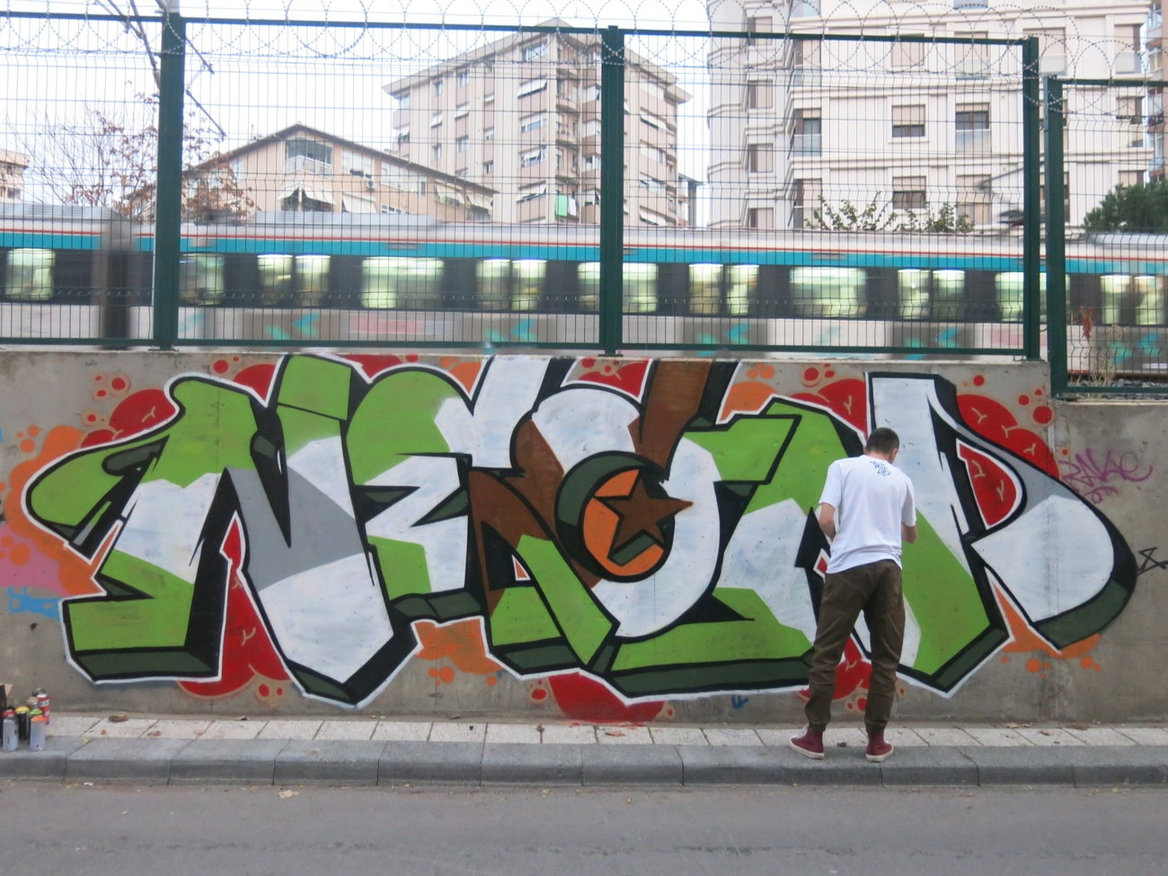 Graffiti Wall in Istanbul - Photo by neonlan (2019)