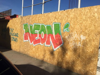 Graffiti Bombing in Turkey - Photo by neonlan (2017)