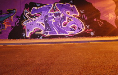 Graffiti Wall - Photo by neuneinsAwis - awis91 (2014)