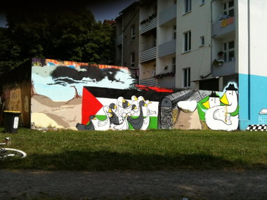 Graffiti Wall in Dortmund - Photo by neurosis - Free, palestine, everybody (2013)
