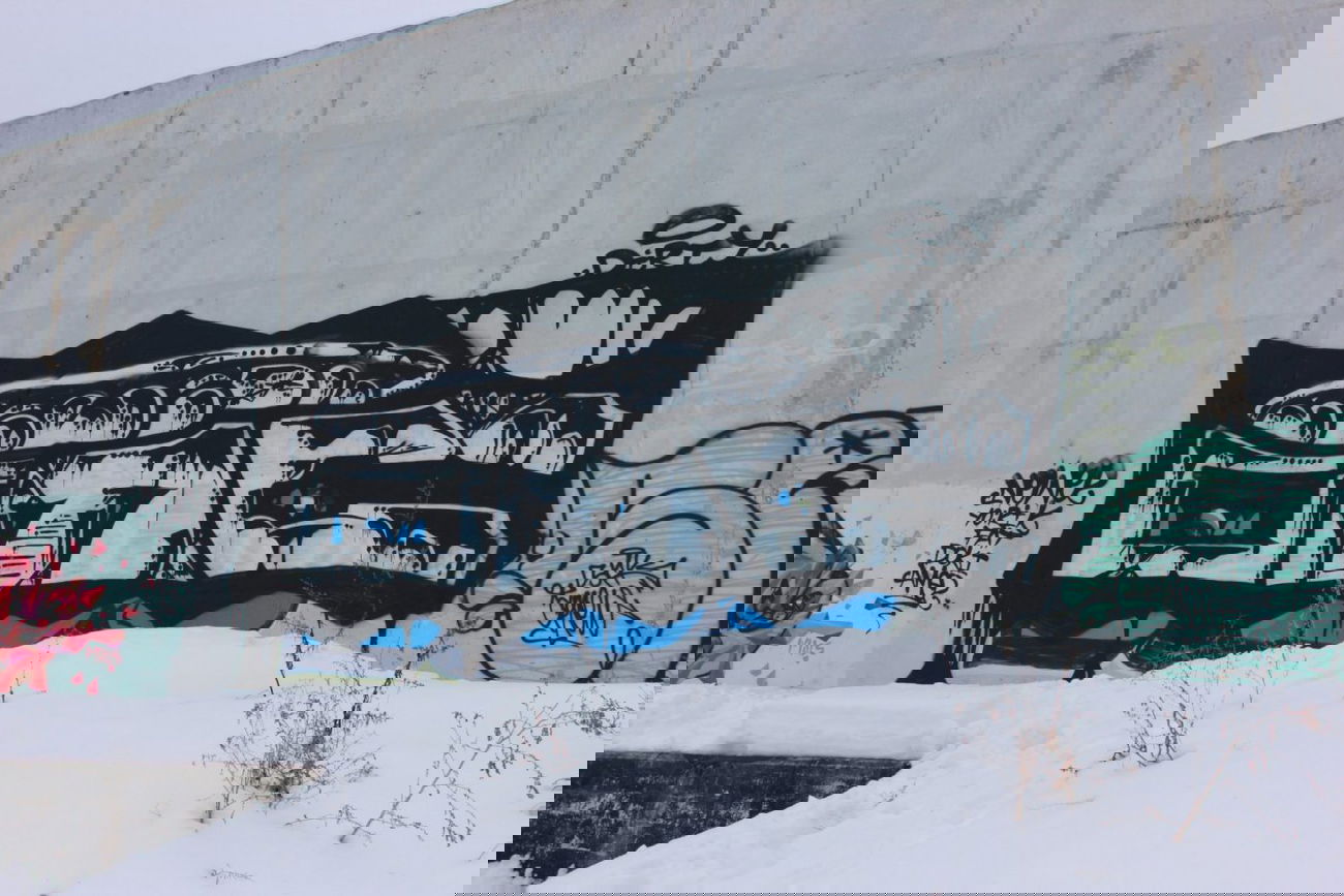 Graffiti Wall - Photo by newer88