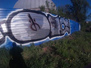 Graffiti Wall - Photo by newer88