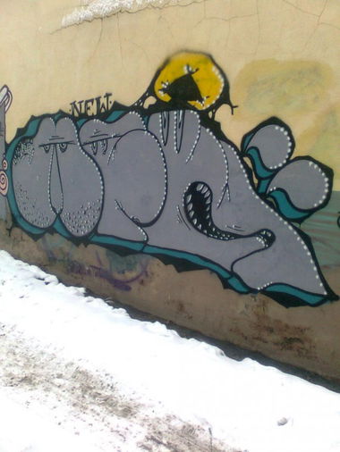 Graffiti Wall - Photo by newer88