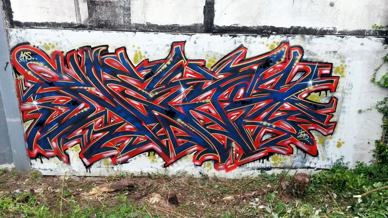 Graffiti Wall - Photo by news