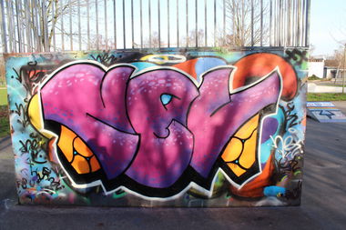 Graffiti in Lippstadt - Photo by nex - organic, organisch, toy (2015)