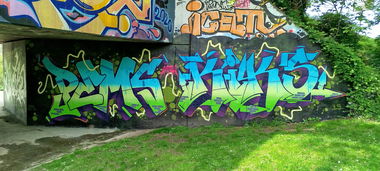 Graffiti Wall in Freiburg im breisgau - Photo by nice - halloffame, colourful, legalwalls (2024)