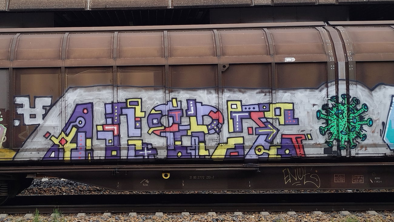 Graffiti Train - Photo by nice (2025)