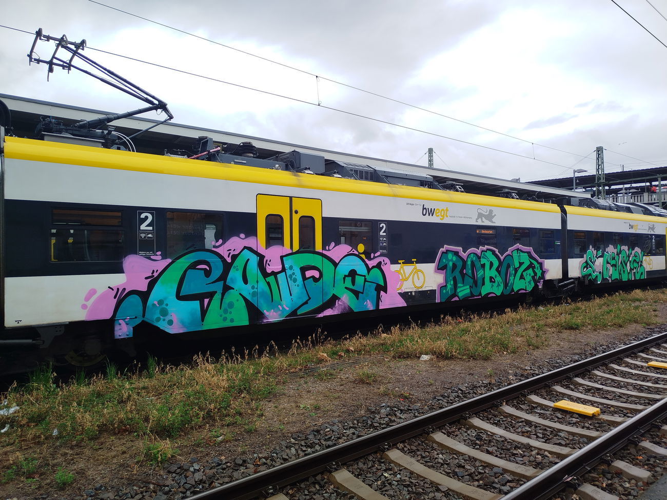 Graffiti Train - Photo by nice (2025)