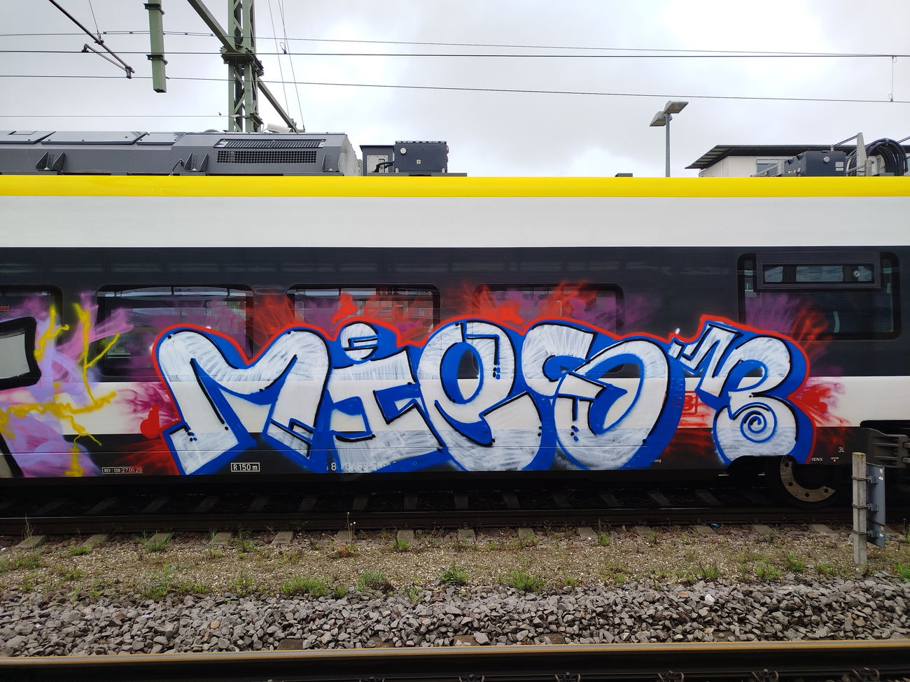 Graffiti Train in Freiburg - Photo by nice - 2025, freiburg, trainwriting (2025)